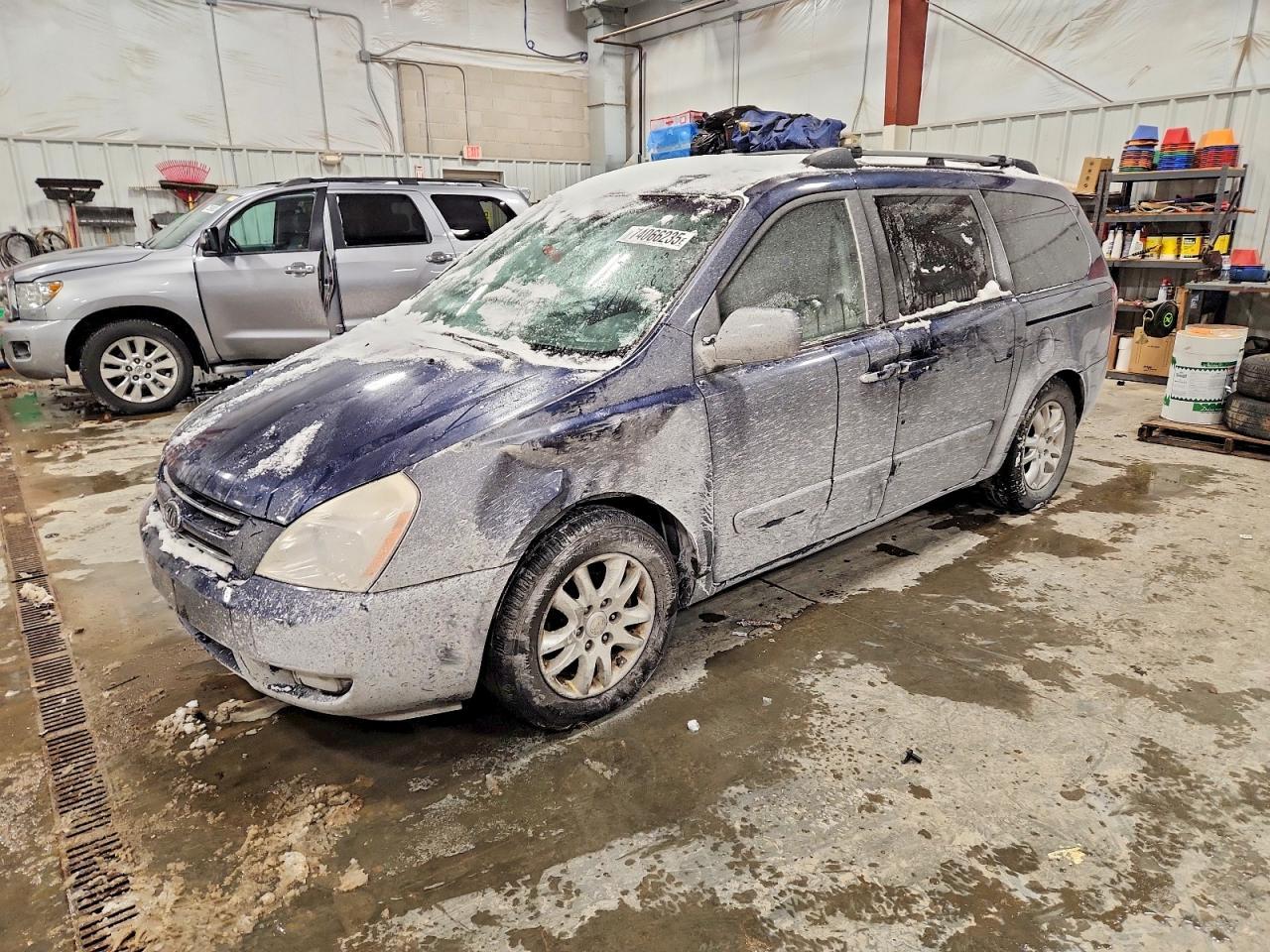 2007 KIA SEDONA