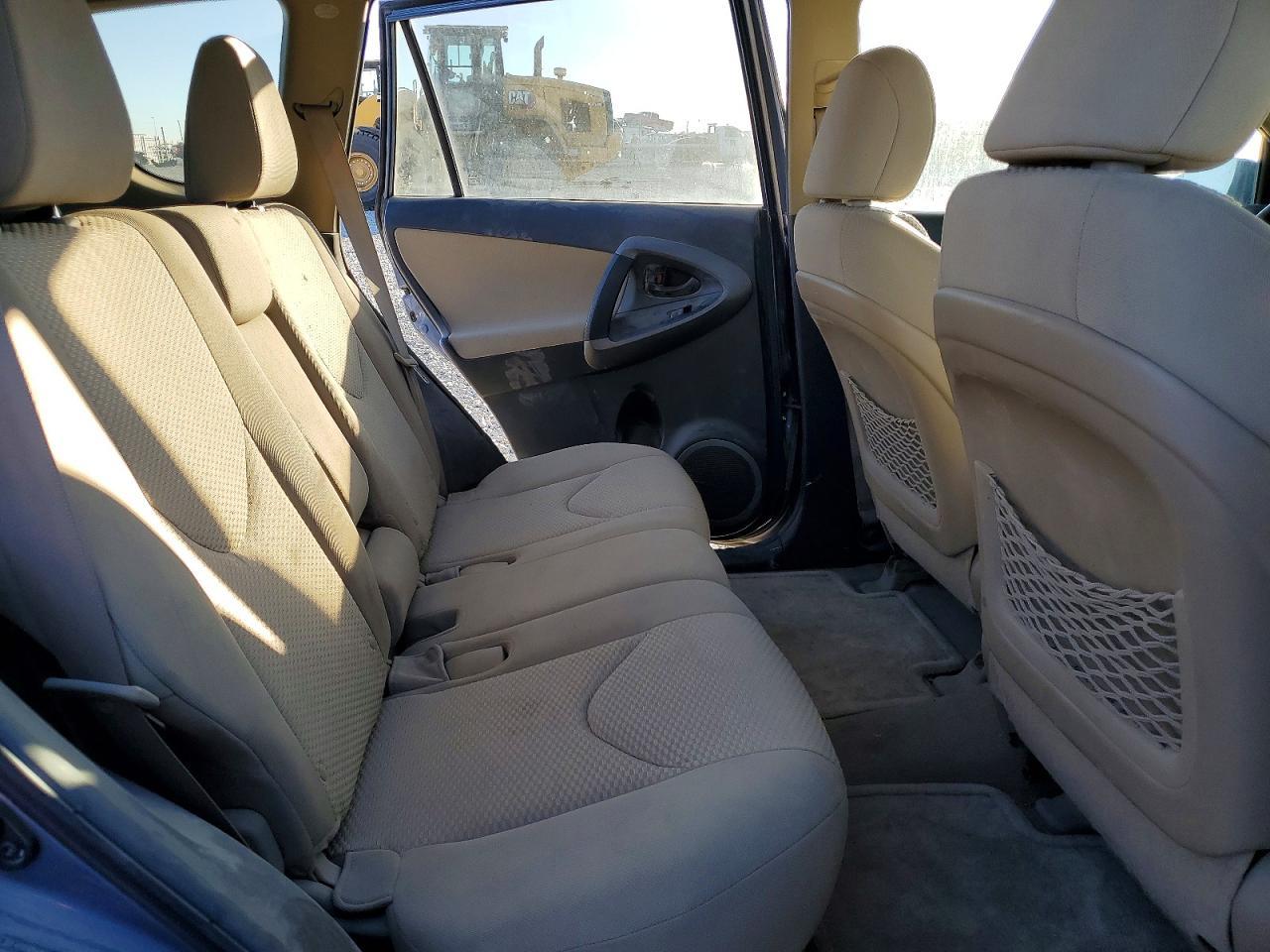 2011 TOYOTA RAV4
