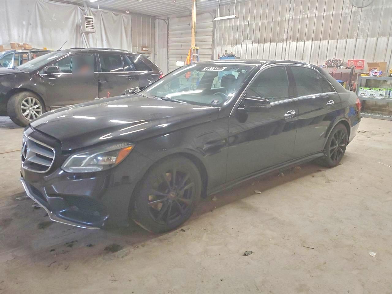 2016 MERCEDES-BENZ E-Class