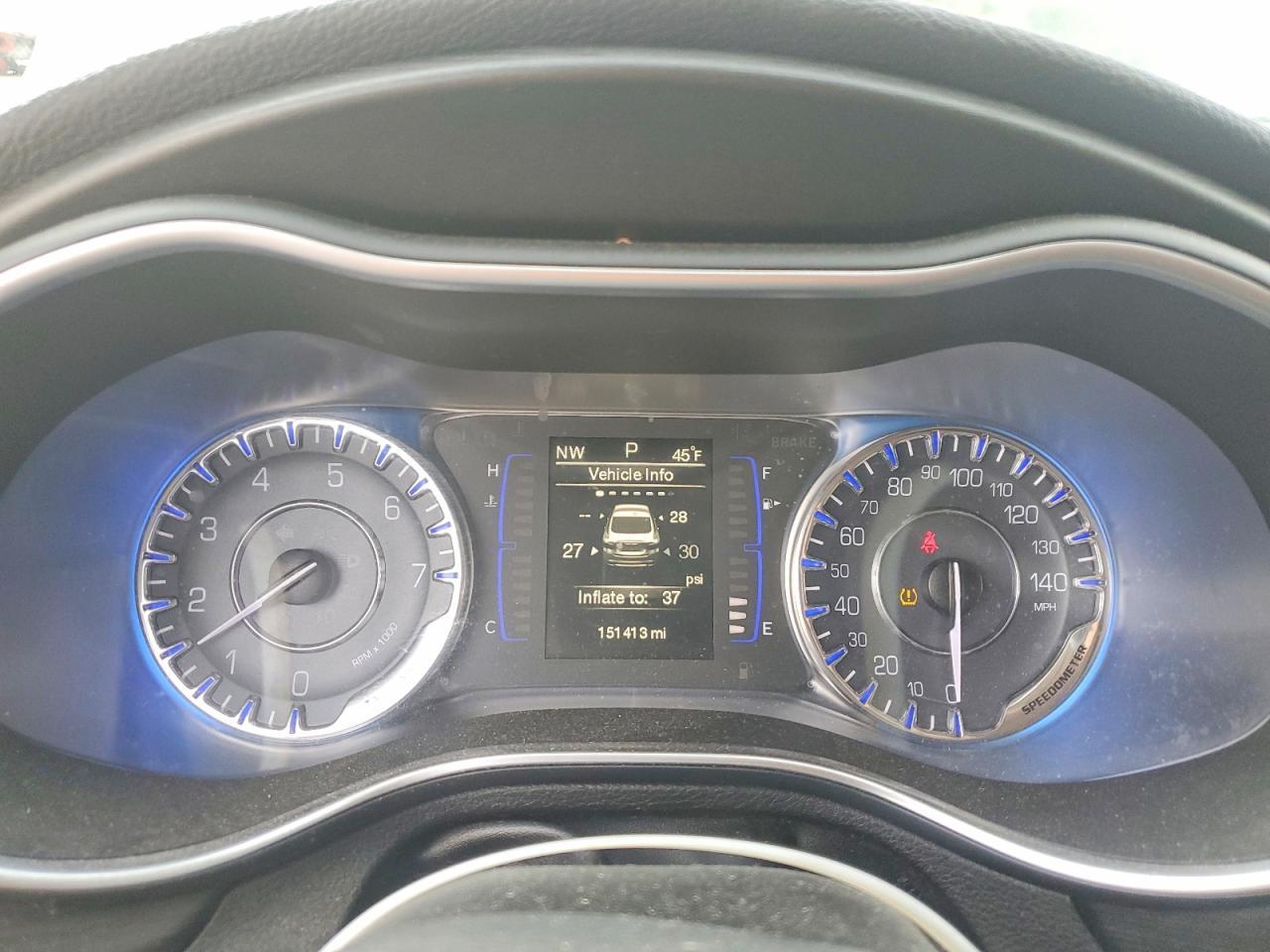 2015 CHRYSLER 200