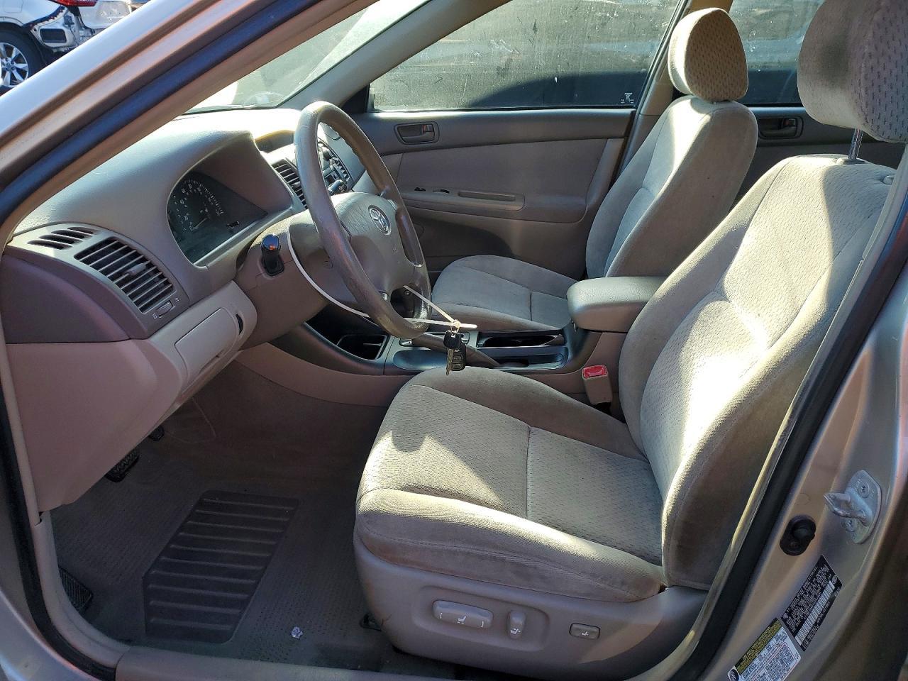 2004 TOYOTA CAMRY