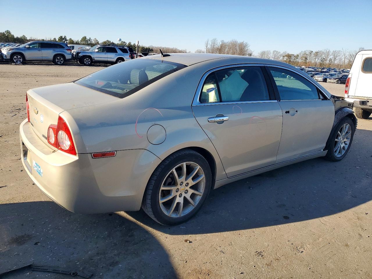 2011 CHEVROLET MALIBU