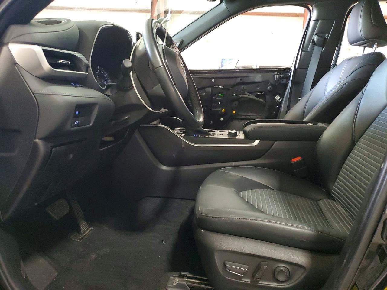 2022 TOYOTA HIGHLANDER