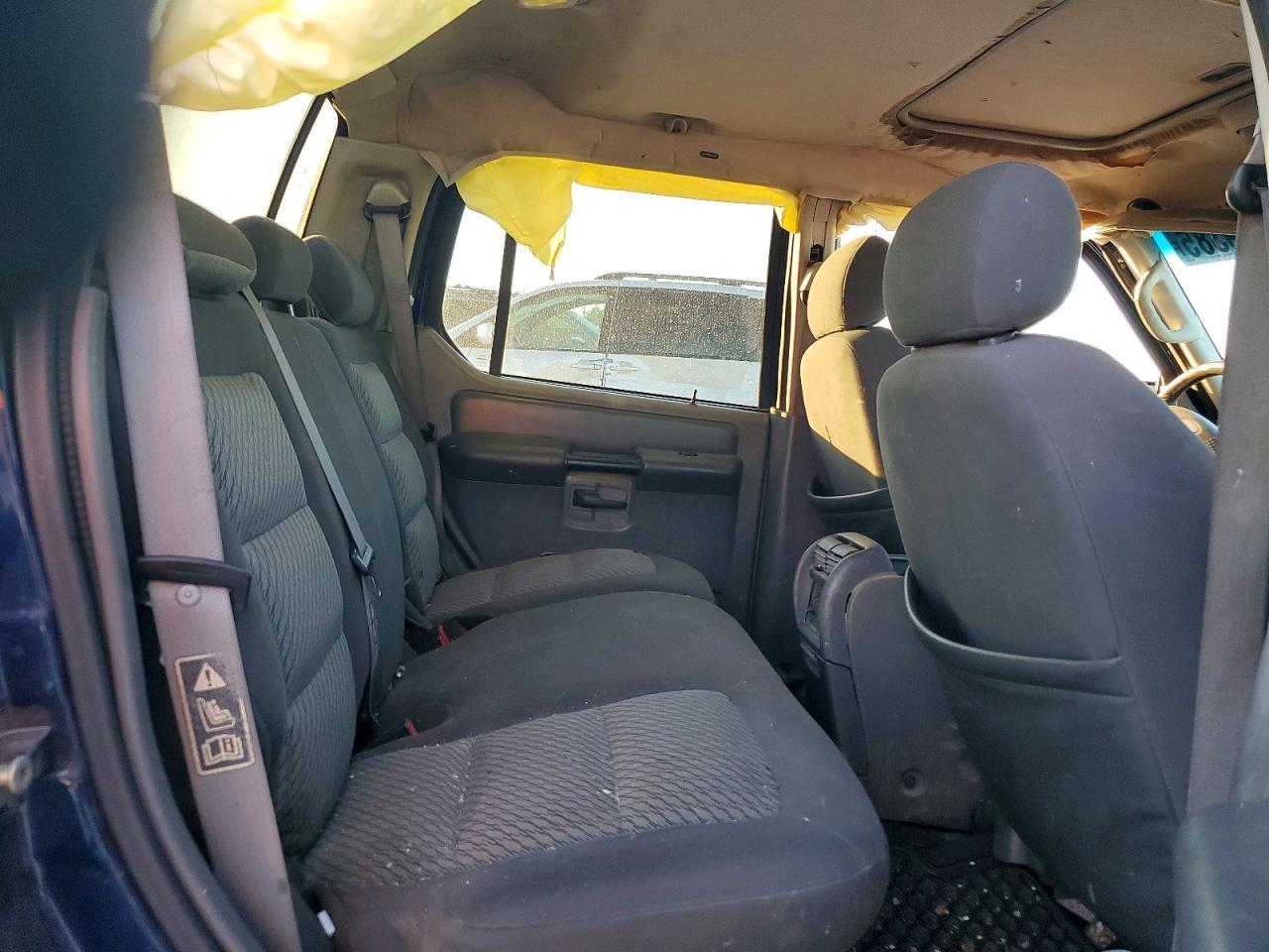 2004 FORD Explorer Sport Trac