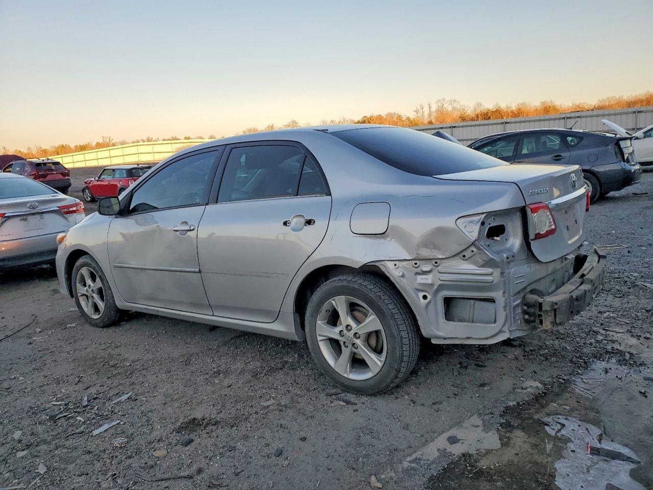 2012 TOYOTA COROLLA