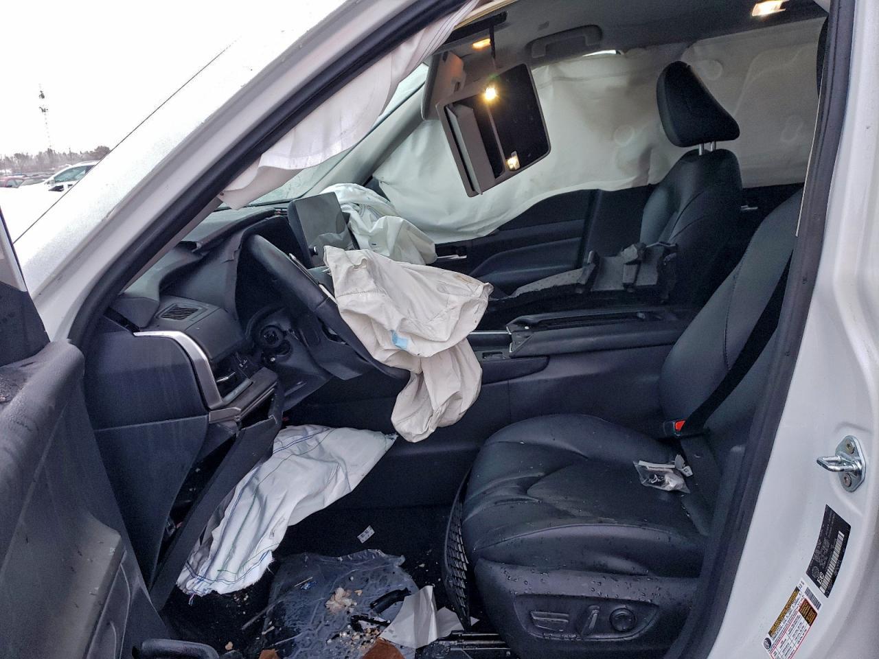 2024 TOYOTA HIGHLANDER