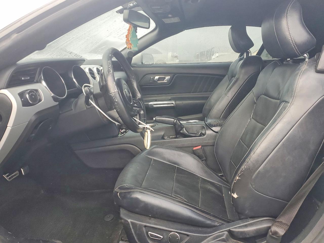 2017 FORD MUSTANG
