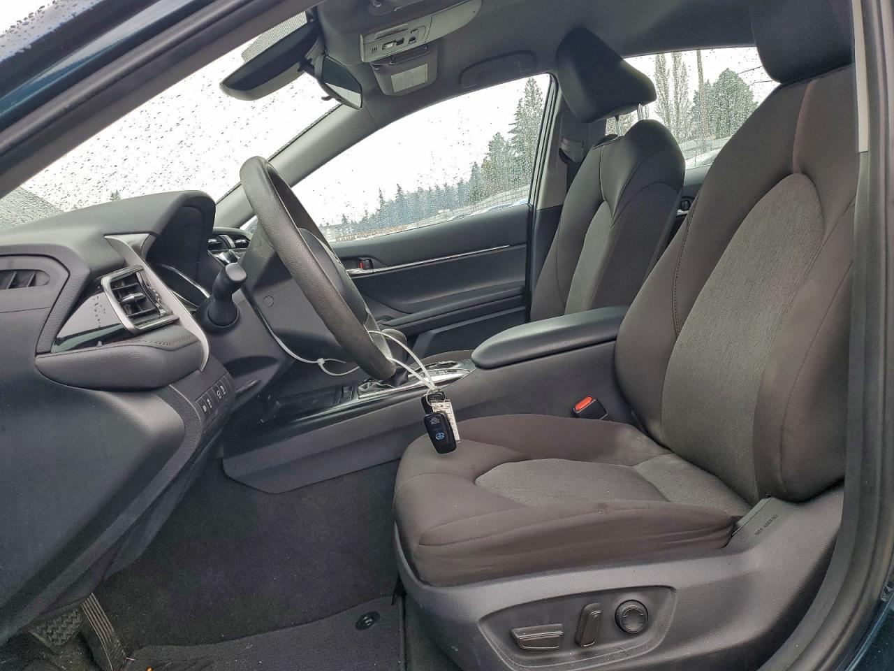 2019 TOYOTA CAMRY