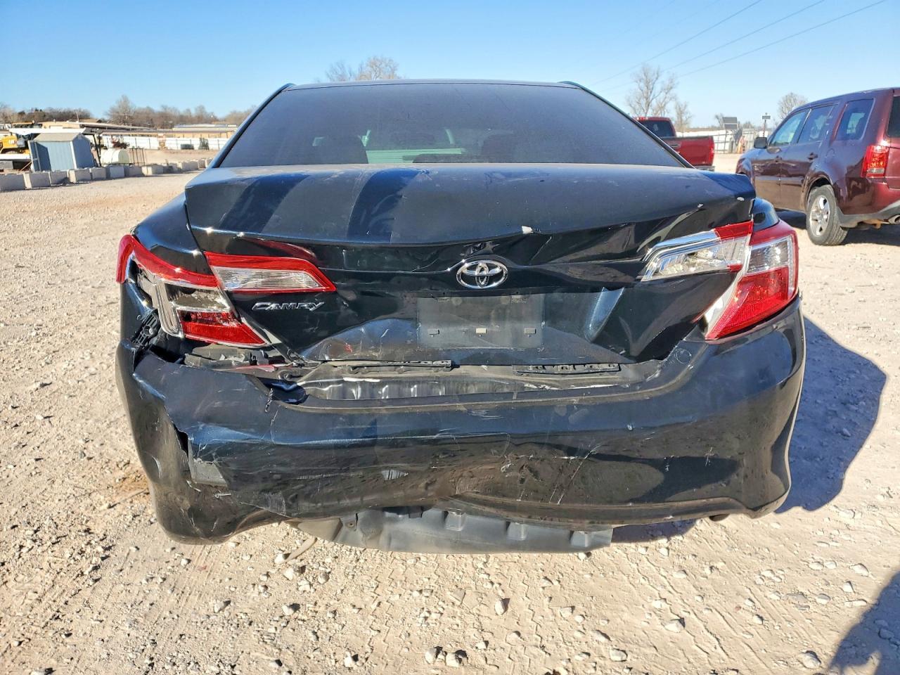 2014 TOYOTA CAMRY