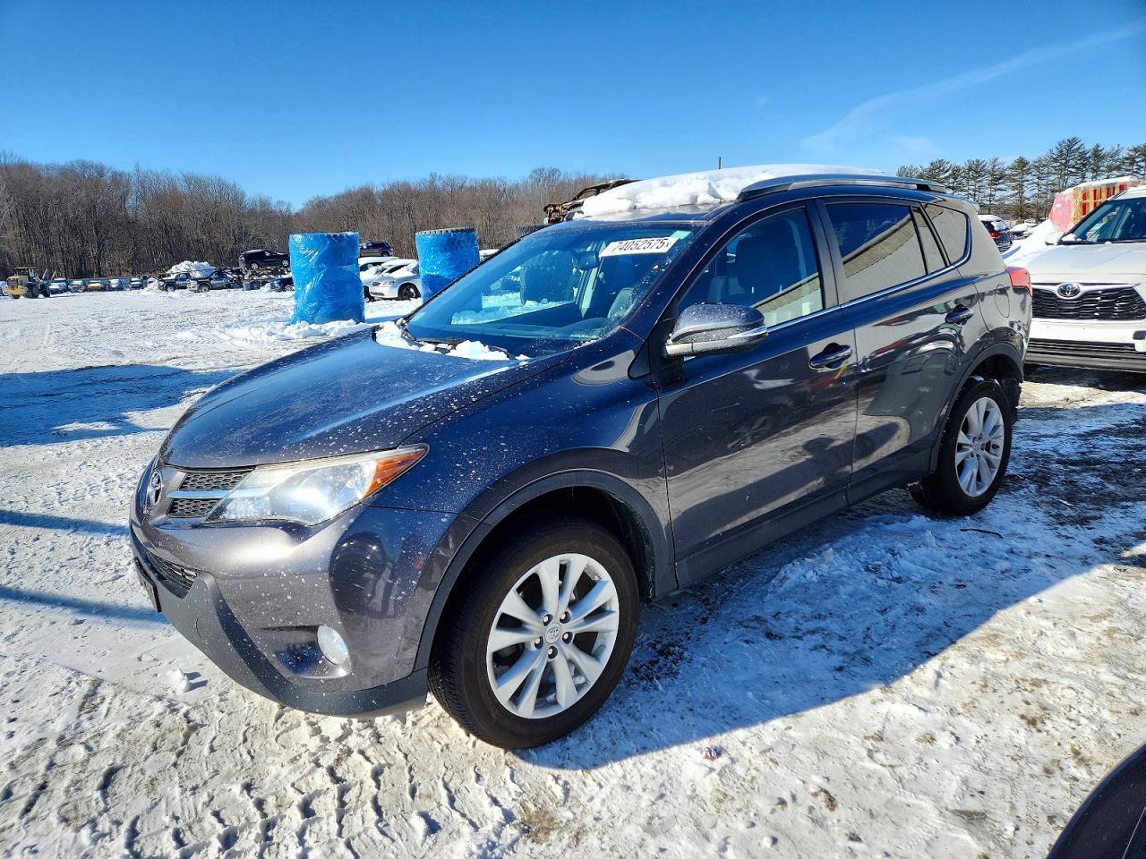 2015 TOYOTA RAV4
