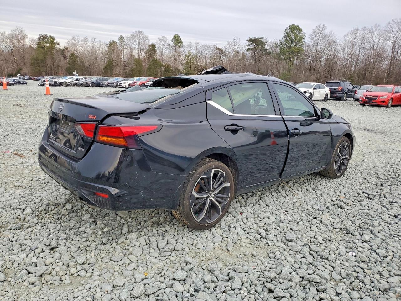 2025 NISSAN ALTIMA