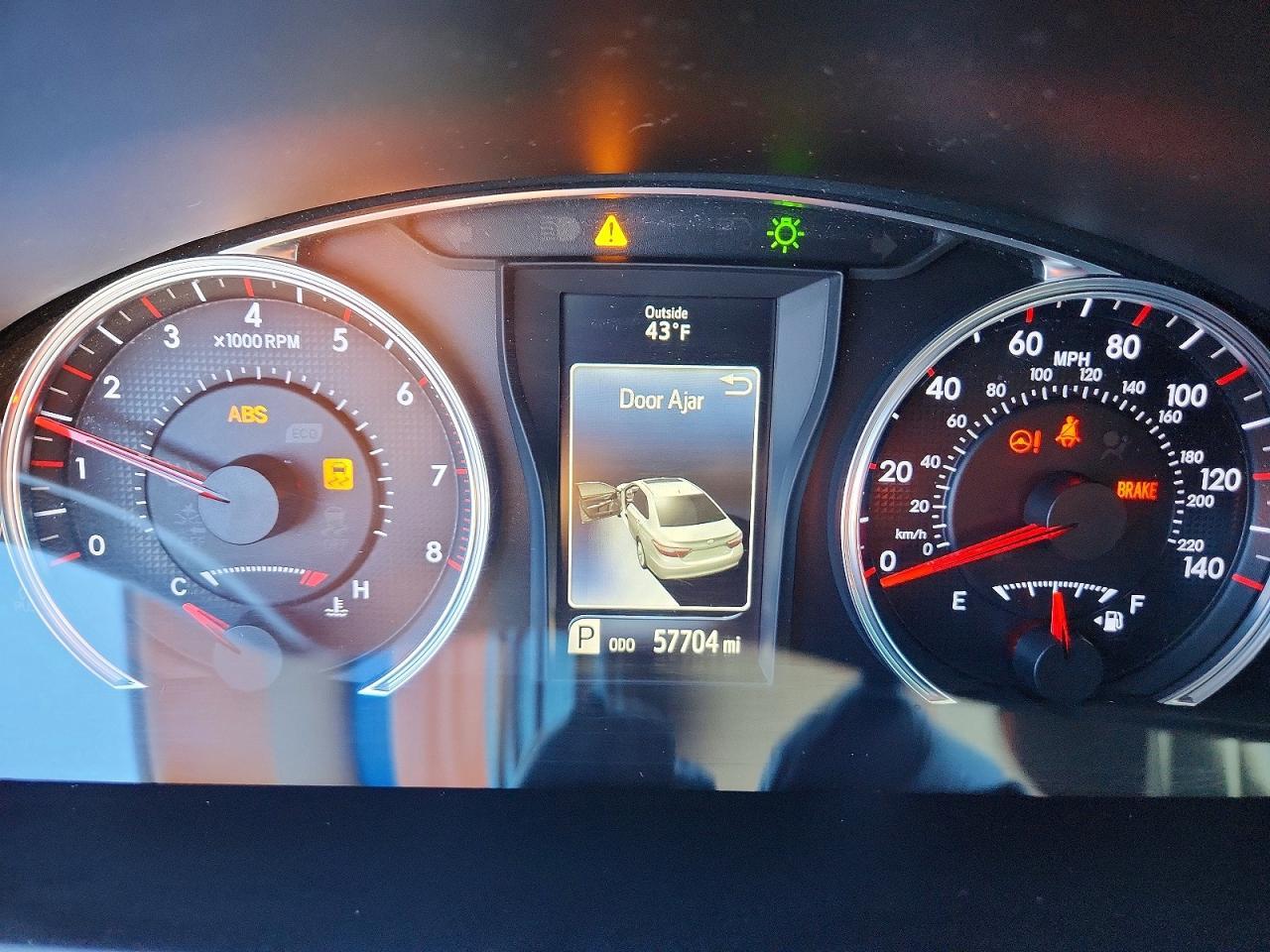 2015 TOYOTA CAMRY