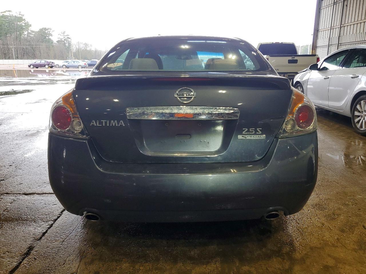 2011 NISSAN ALTIMA