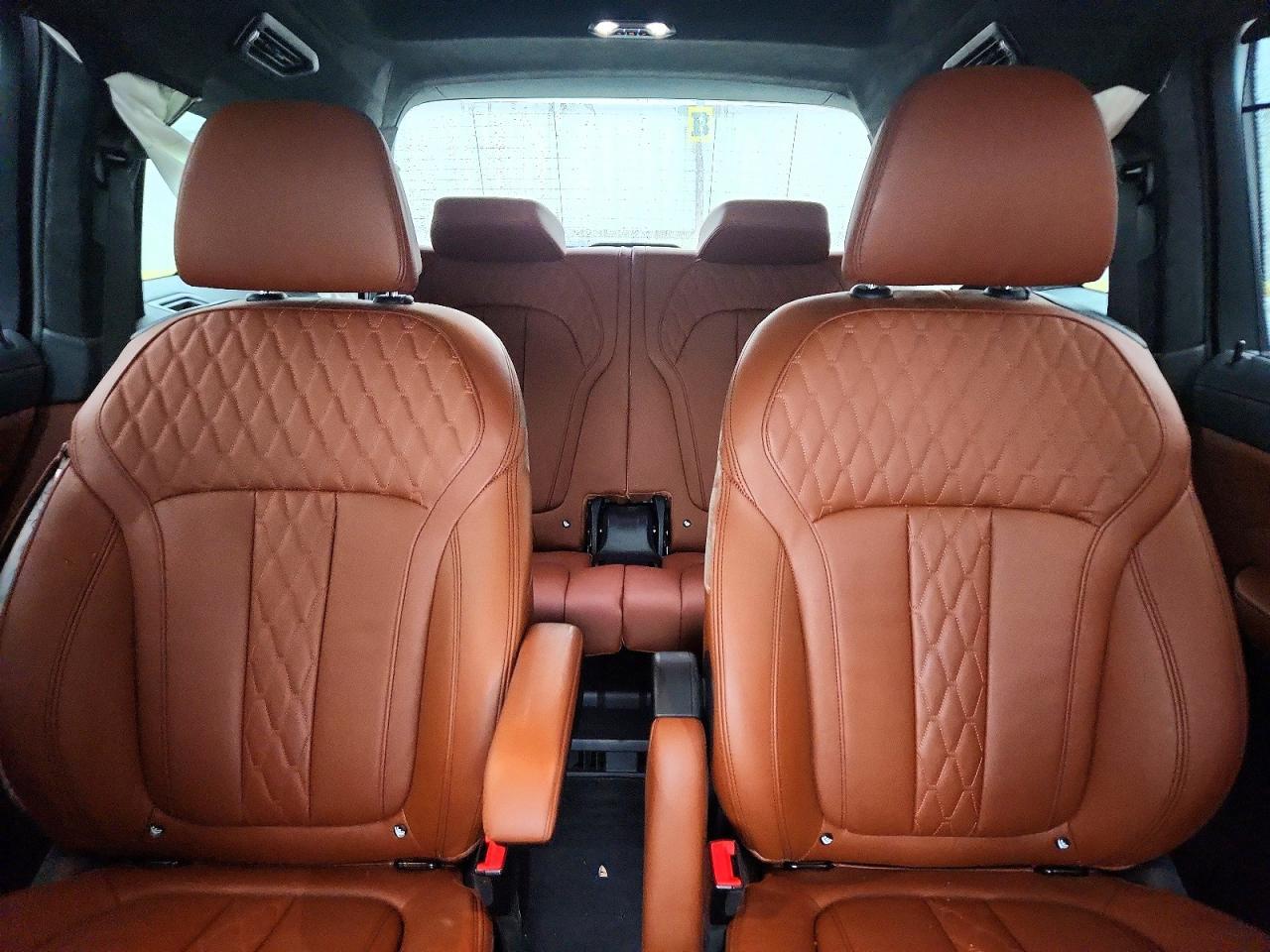 2022 BMW X7