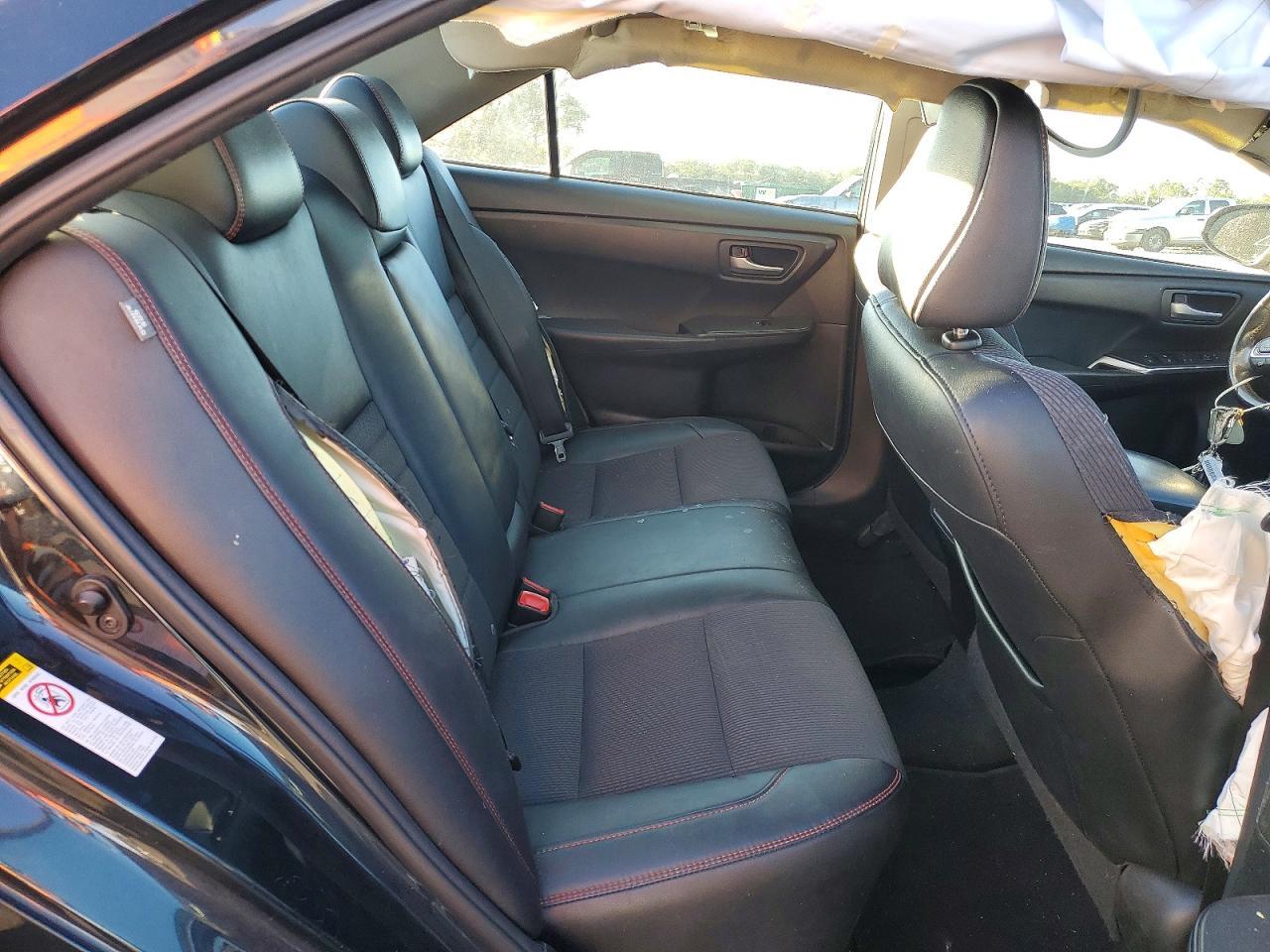 2017 TOYOTA CAMRY