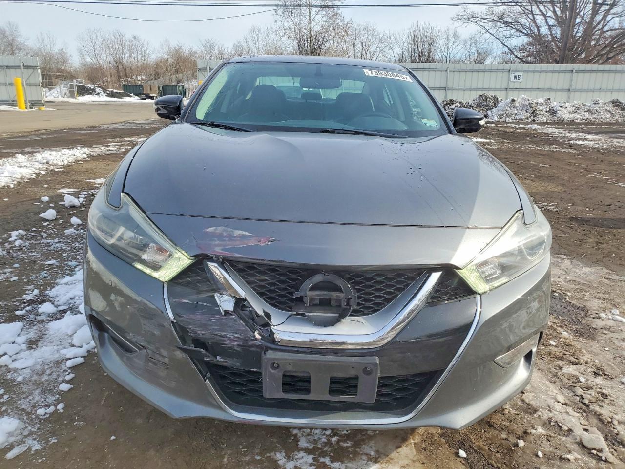 2017 NISSAN Maxima