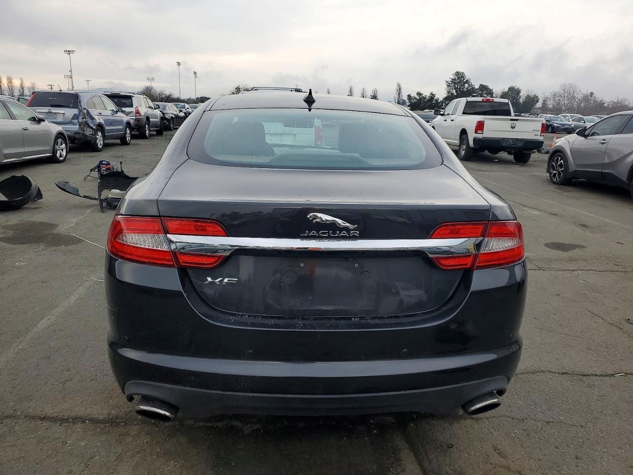 2015 JAGUAR XF