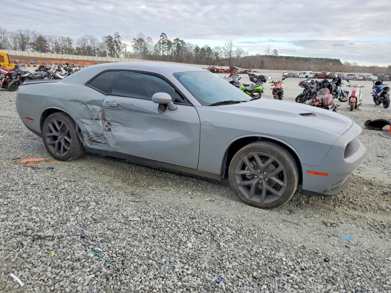2021 DODGE Challenger