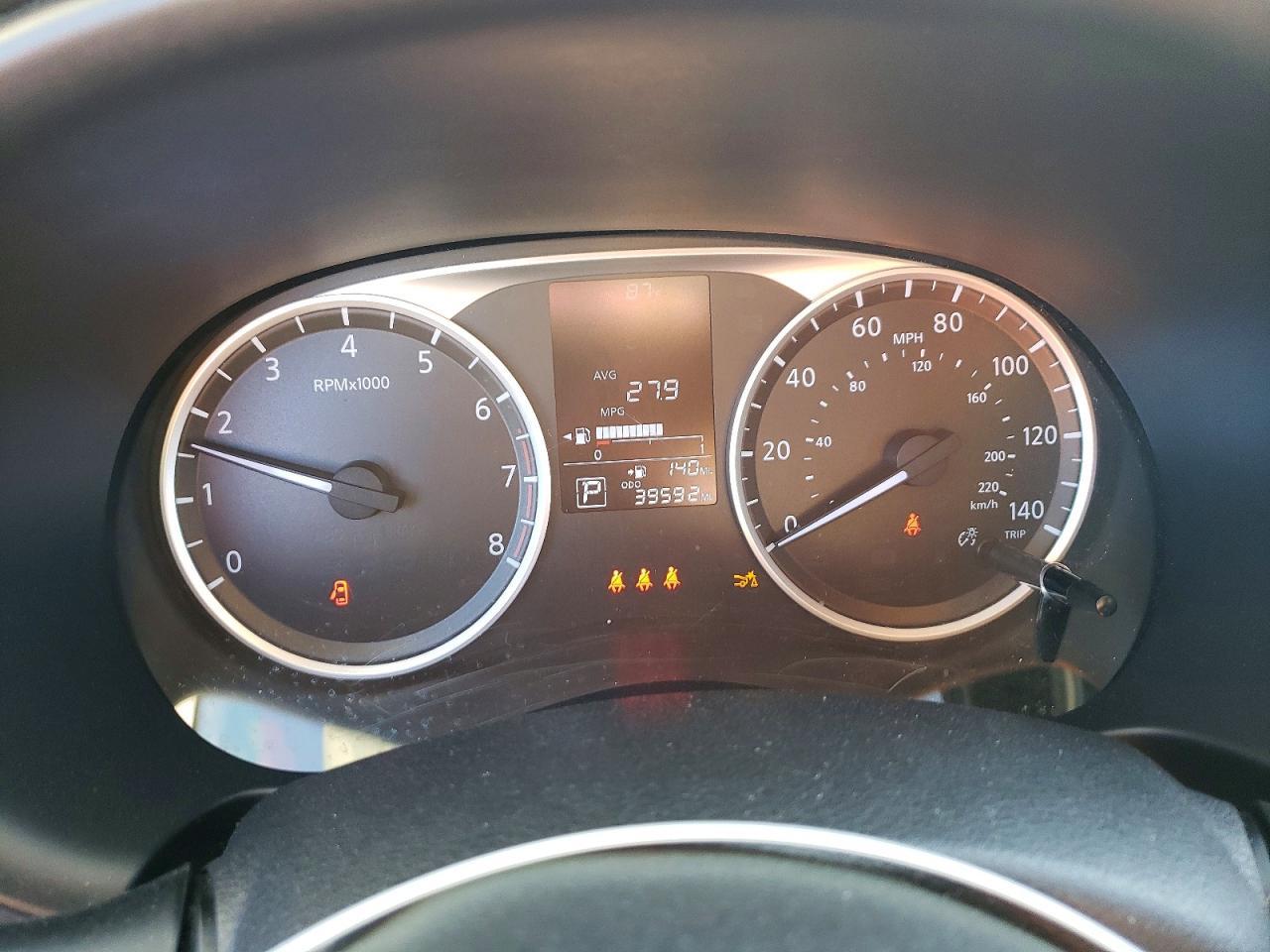 2021 NISSAN KICKS