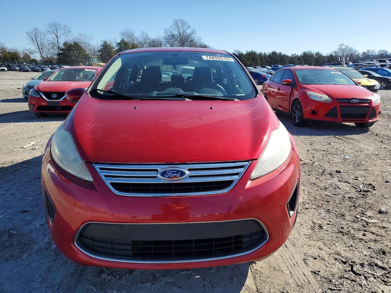 2011 FORD Fiesta