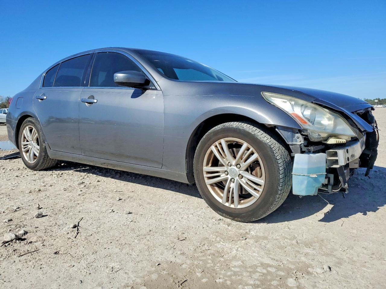 2012 INFINITI G37