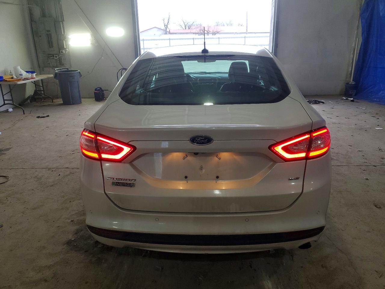 2016 FORD FUSION