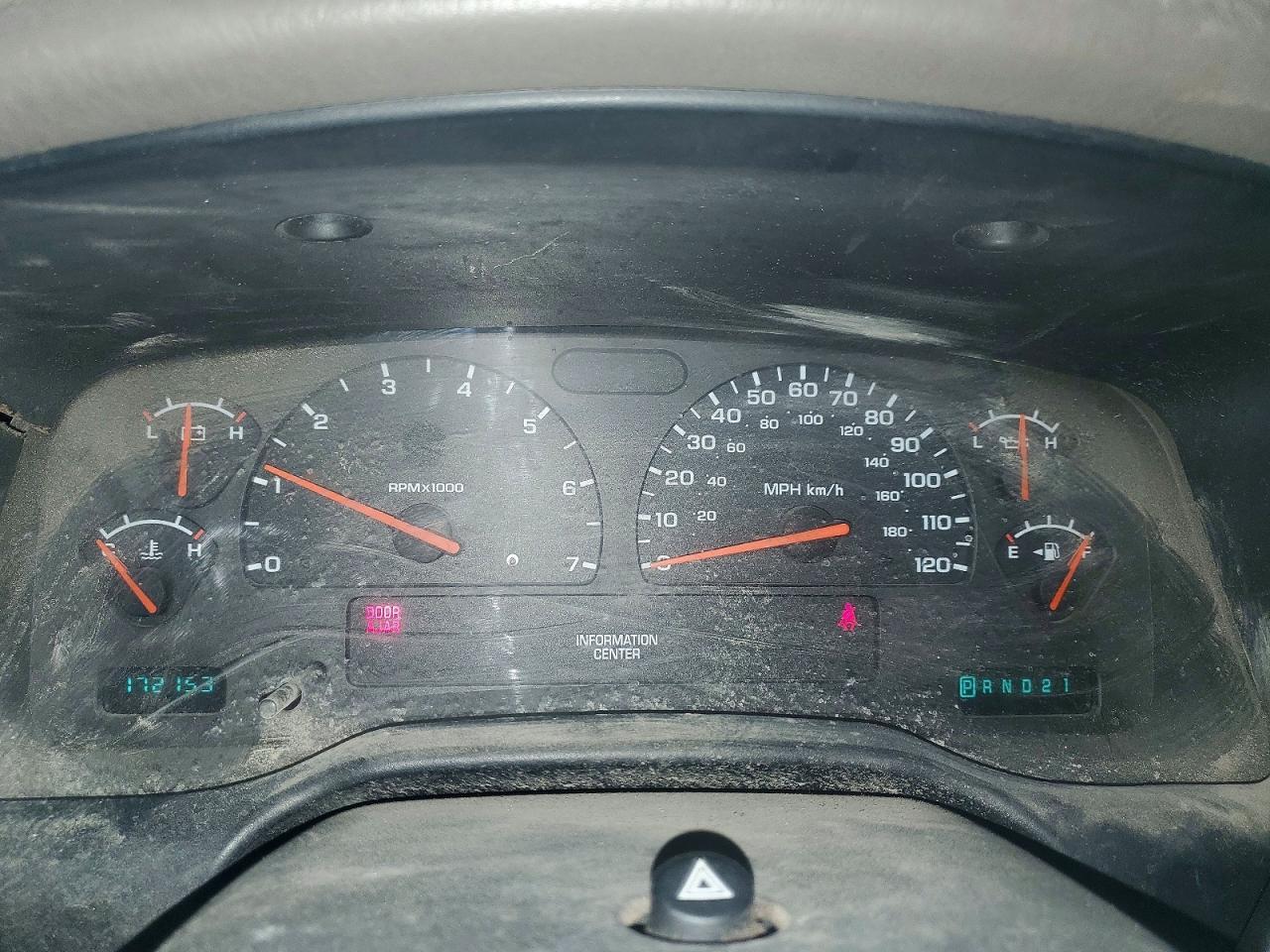 2004 DODGE Dakota