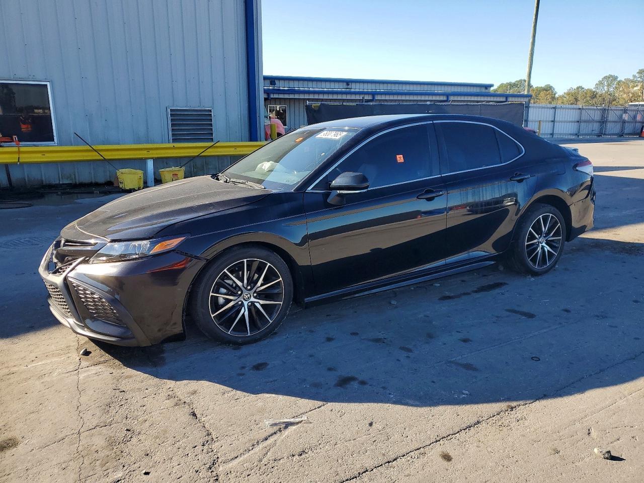 2024 TOYOTA CAMRY