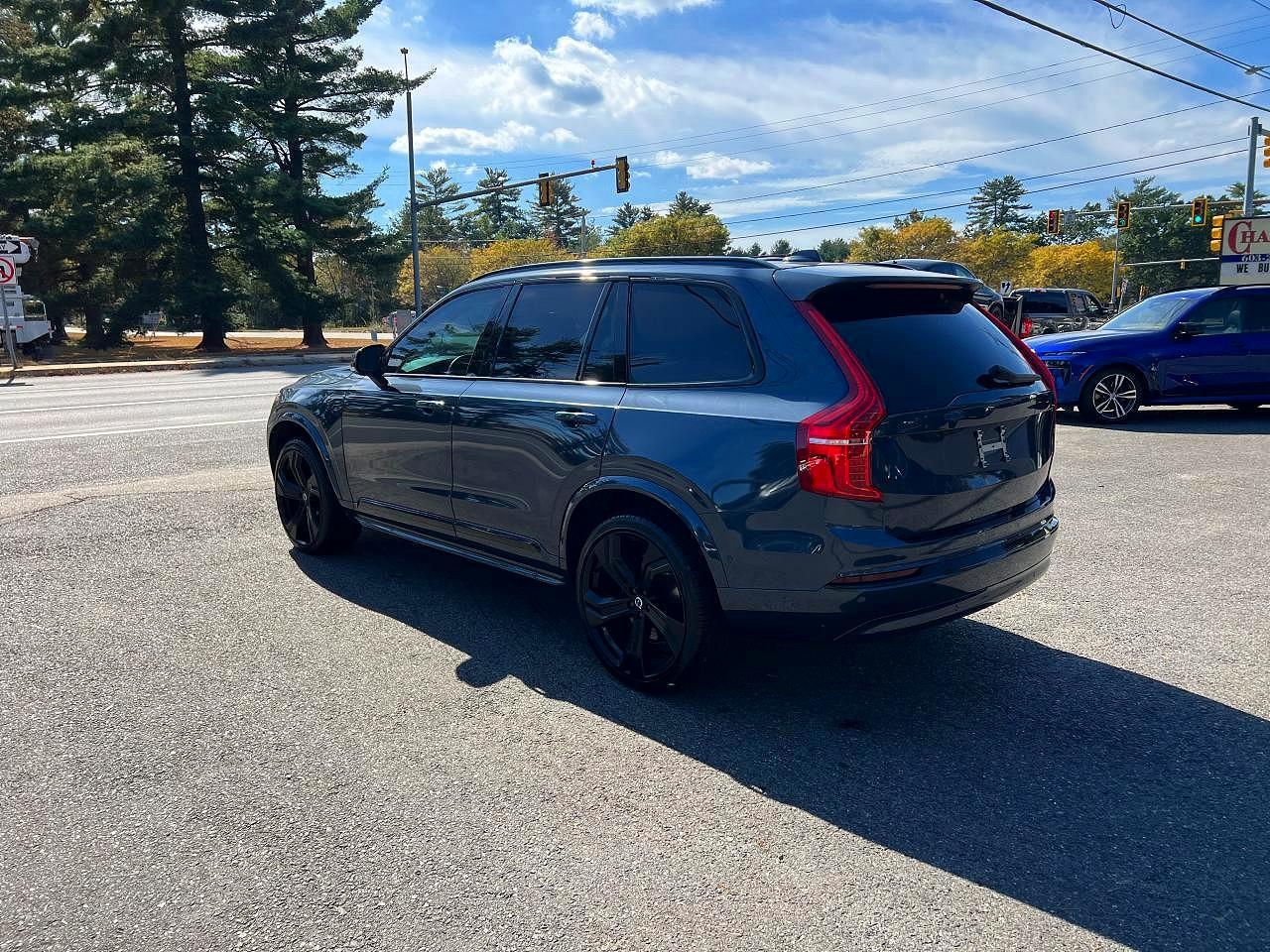 2025 VOLVO XC90