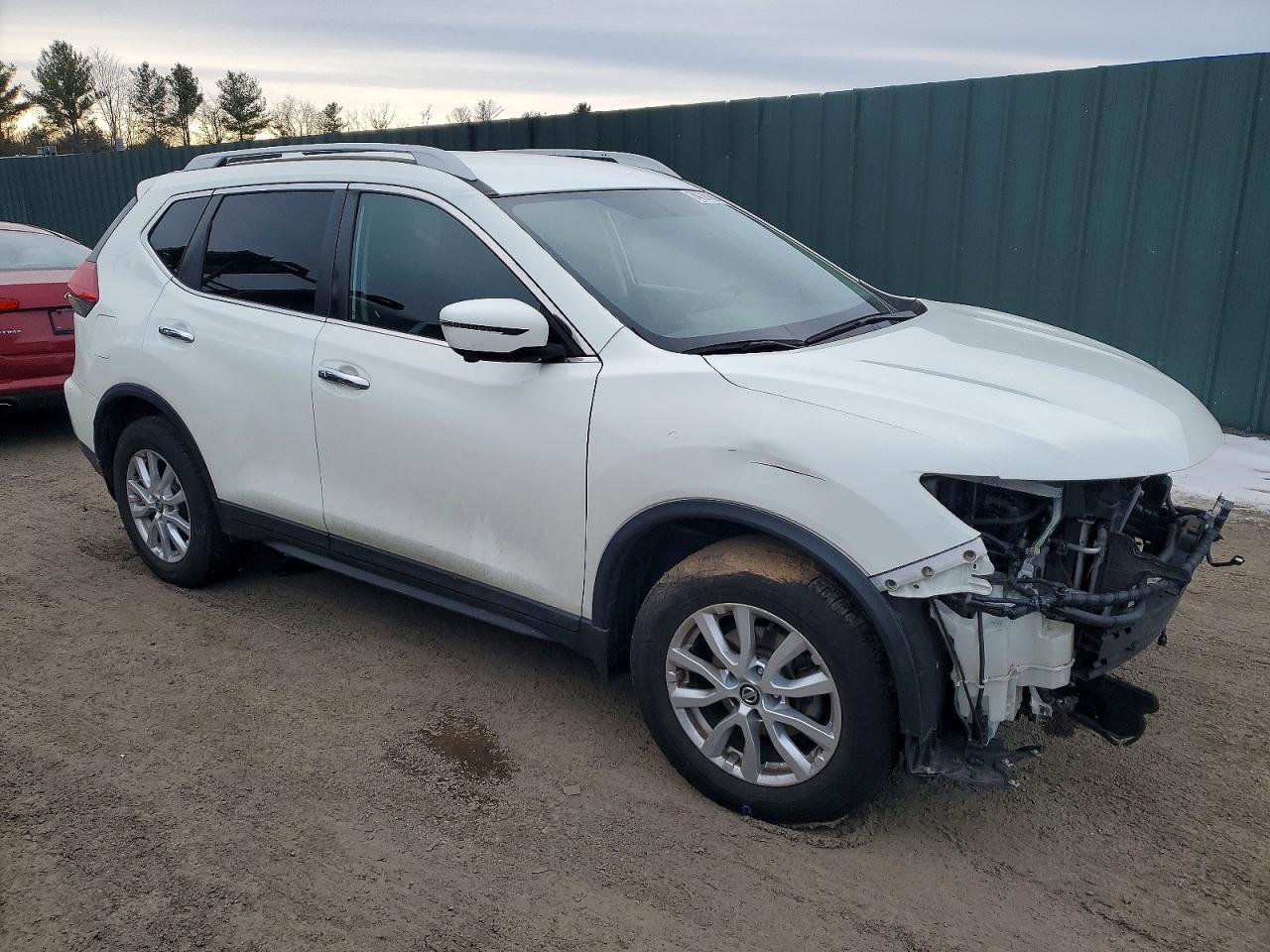 2017 NISSAN ROGUE