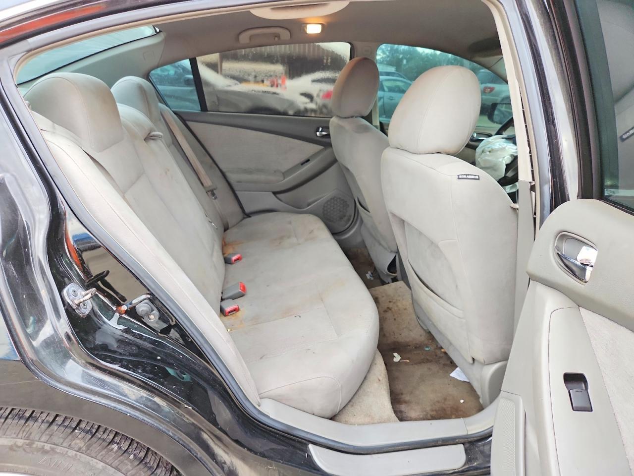 2010 NISSAN ALTIMA