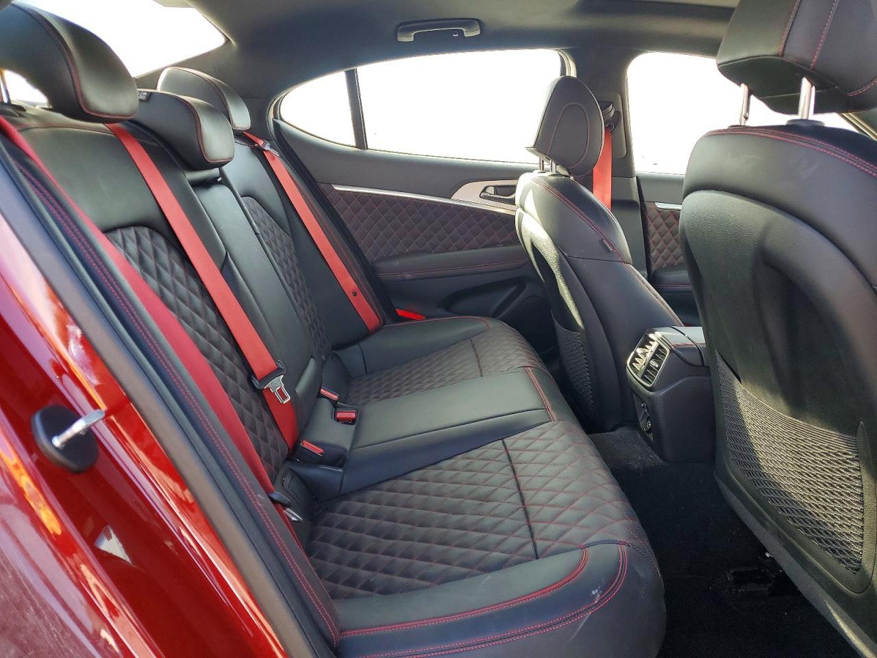 2023 GENESIS G70