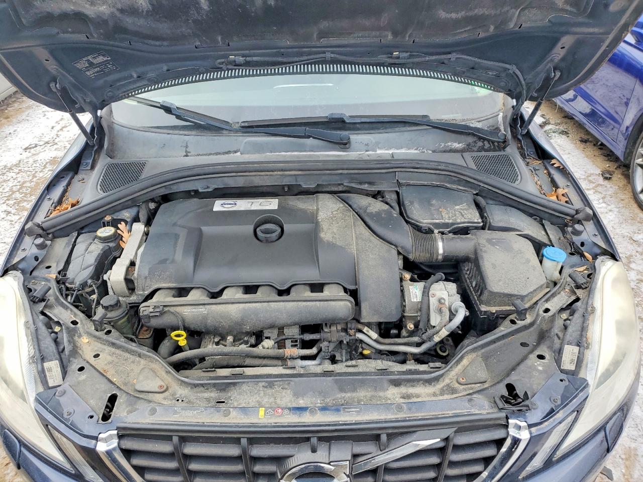 2013 VOLVO XC60