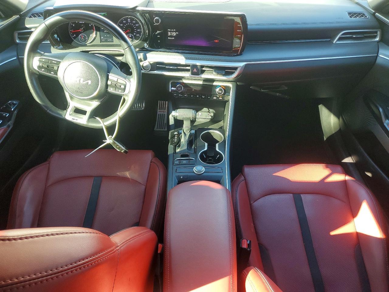 2023 KIA K5