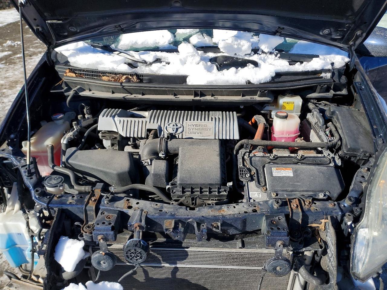2015 TOYOTA PRIUS
