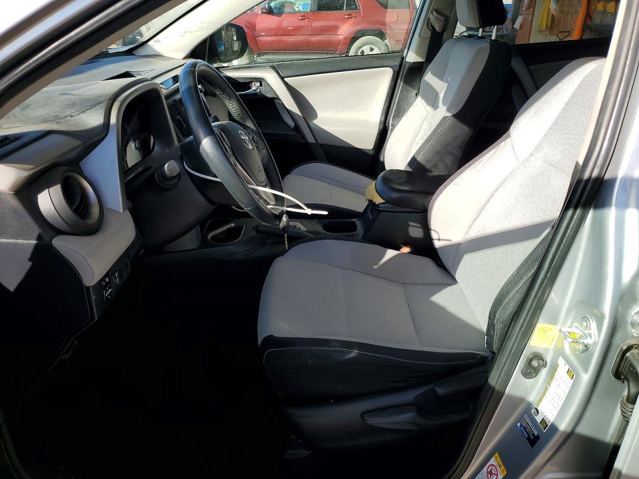 2016 TOYOTA RAV4