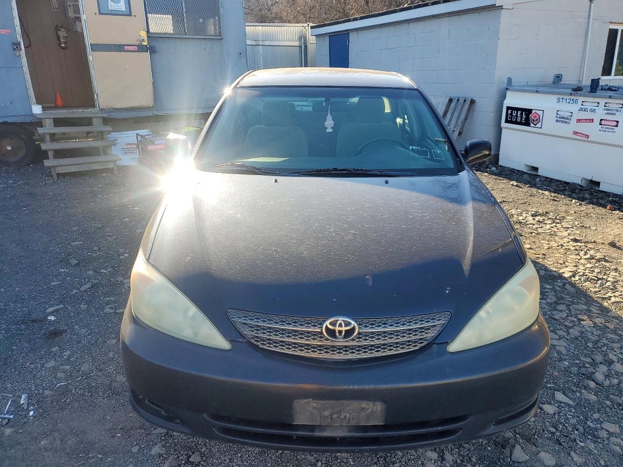 2004 TOYOTA CAMRY