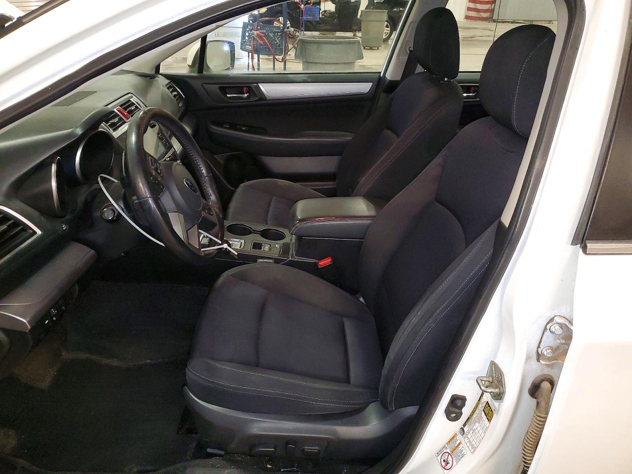 2015 SUBARU Legacy