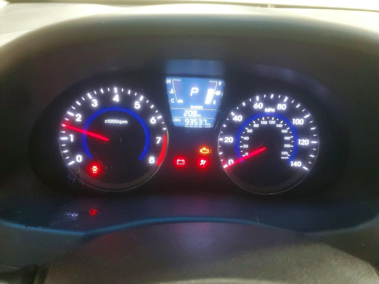 2014 HYUNDAI ACCENT