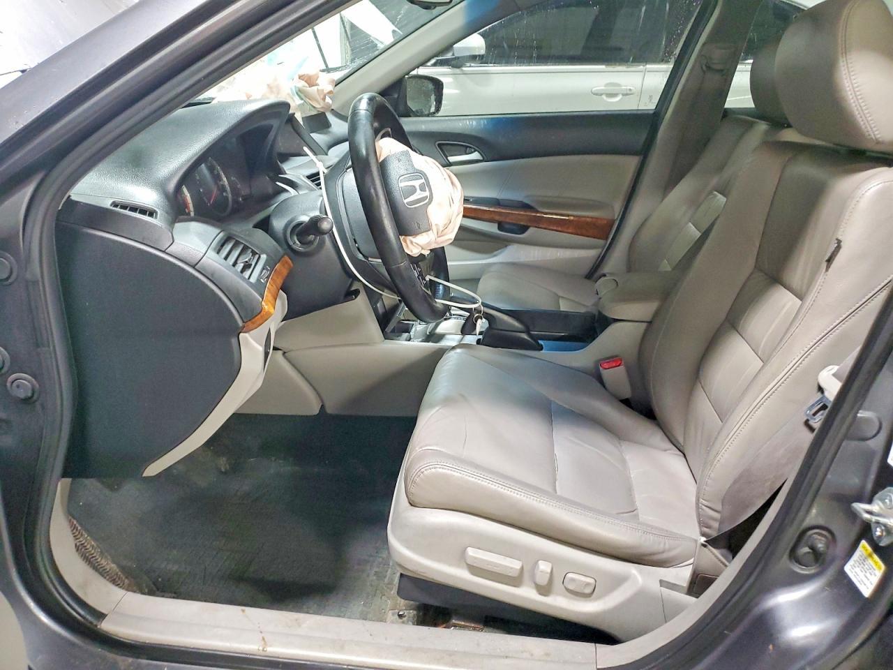 2011 HONDA ACCORD