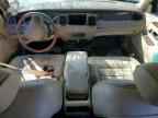 2002 LINCOLN Town Car