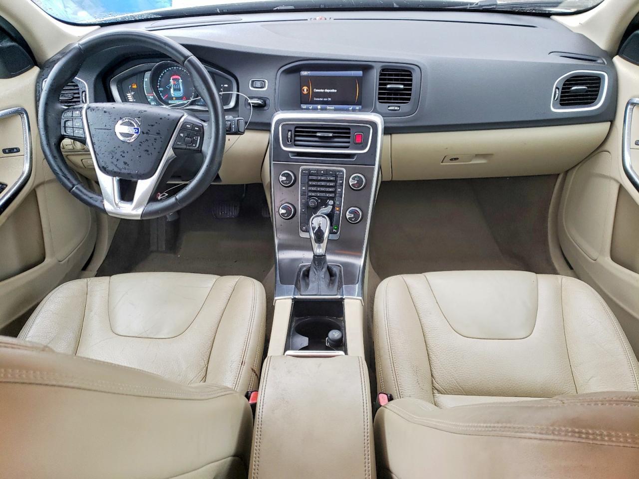 2014 VOLVO S60