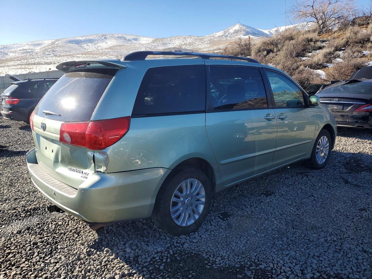 2008 TOYOTA SIENNA