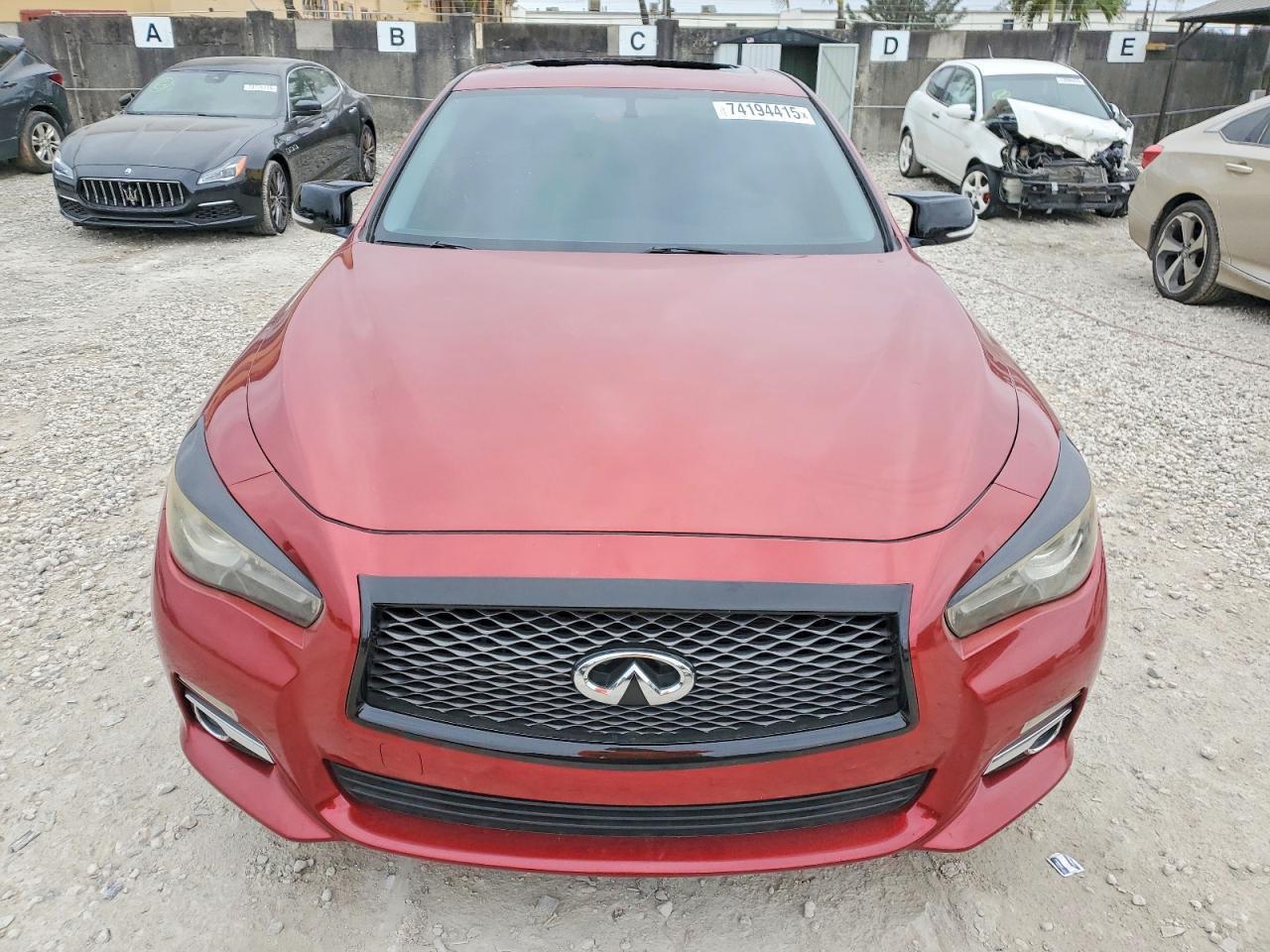 2016 INFINITI Q50