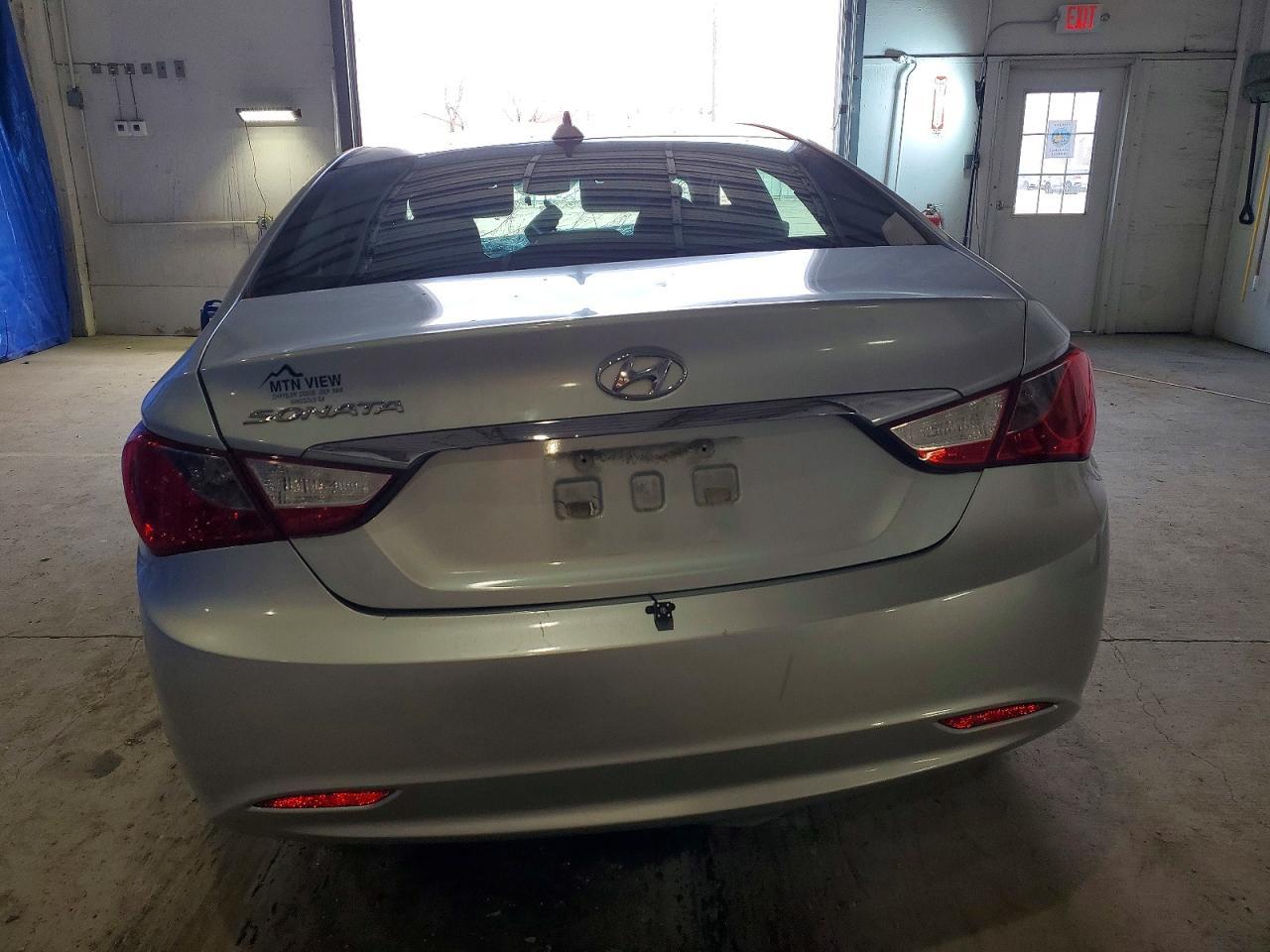 2013 HYUNDAI SONATA