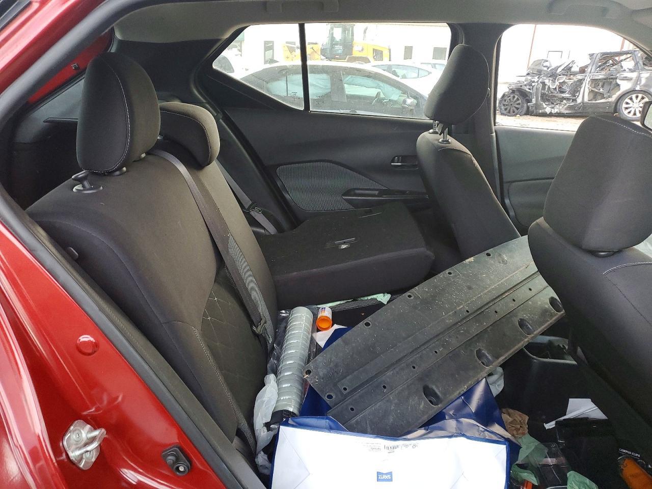 2019 NISSAN KICKS