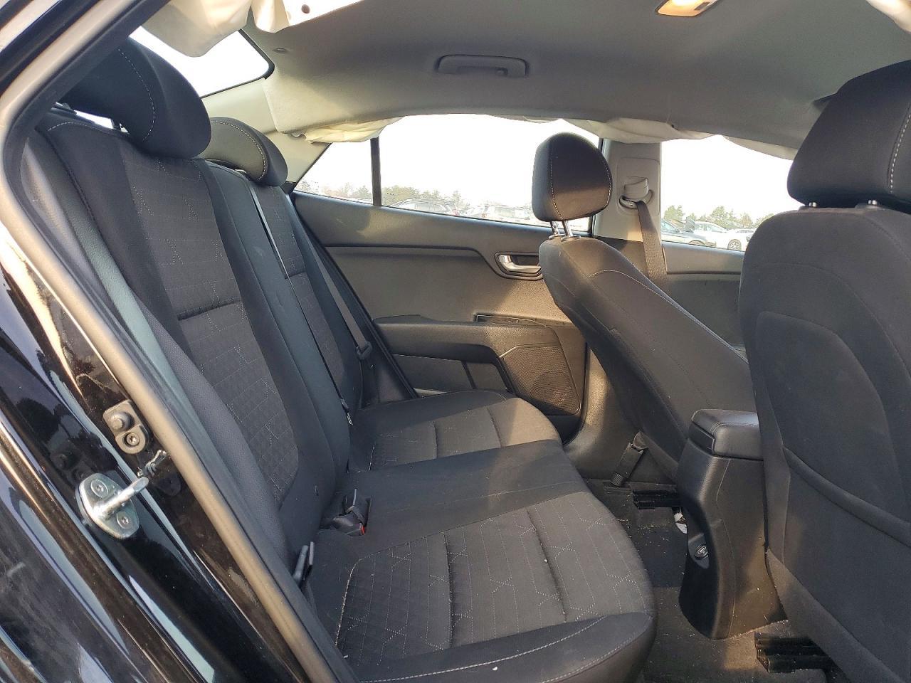 2023 KIA RIO