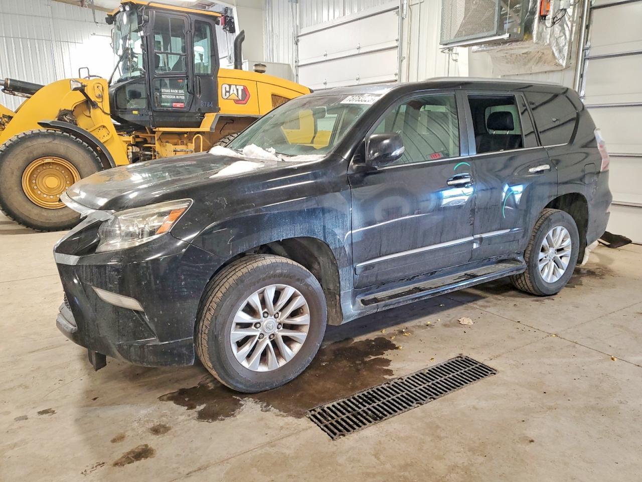 2016 LEXUS GX 460