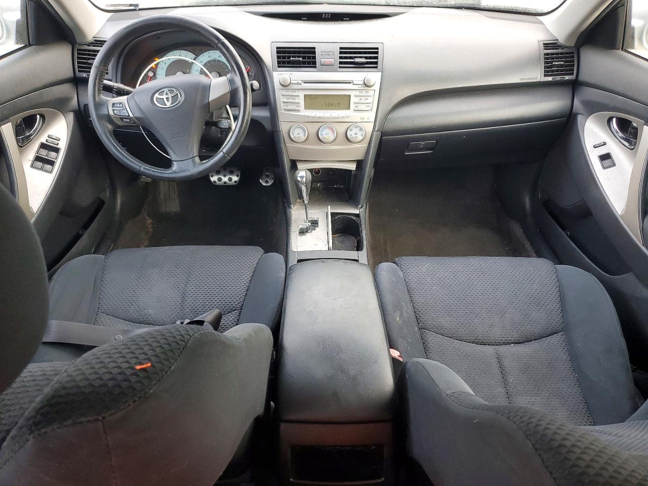 2010 TOYOTA CAMRY