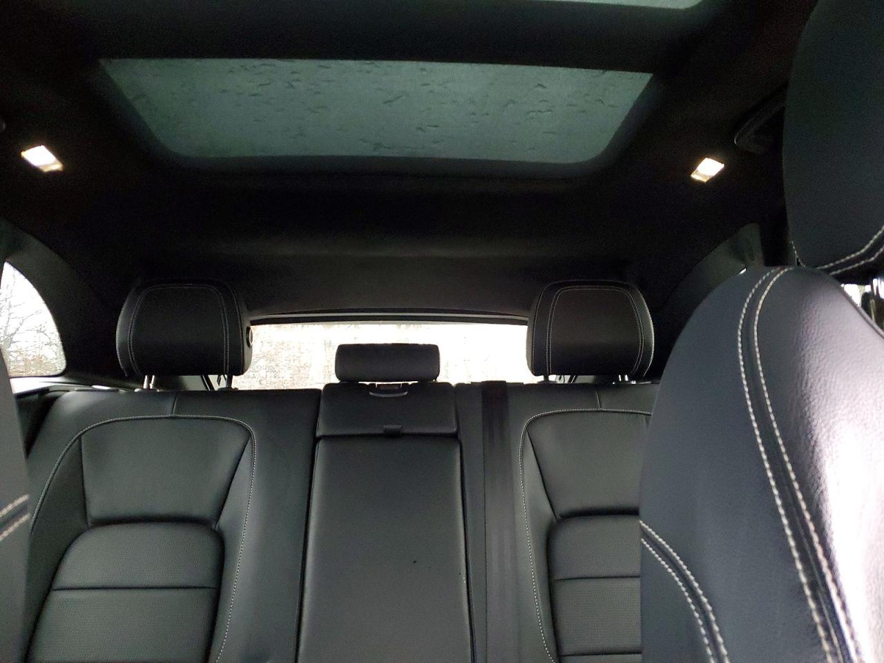 2019 JAGUAR F-Pace